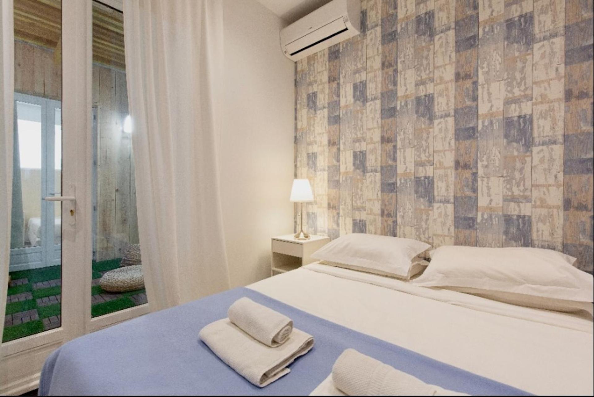 Appartement Hut * Oasis With Private Patio 10 Min To Palais & Beaches * Pet Friendly Cannes