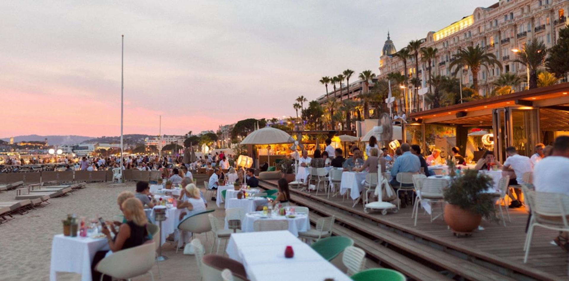 Appartement Hut * Oasis With Private Patio 10 Min To Palais & Beaches * Pet Friendly Cannes