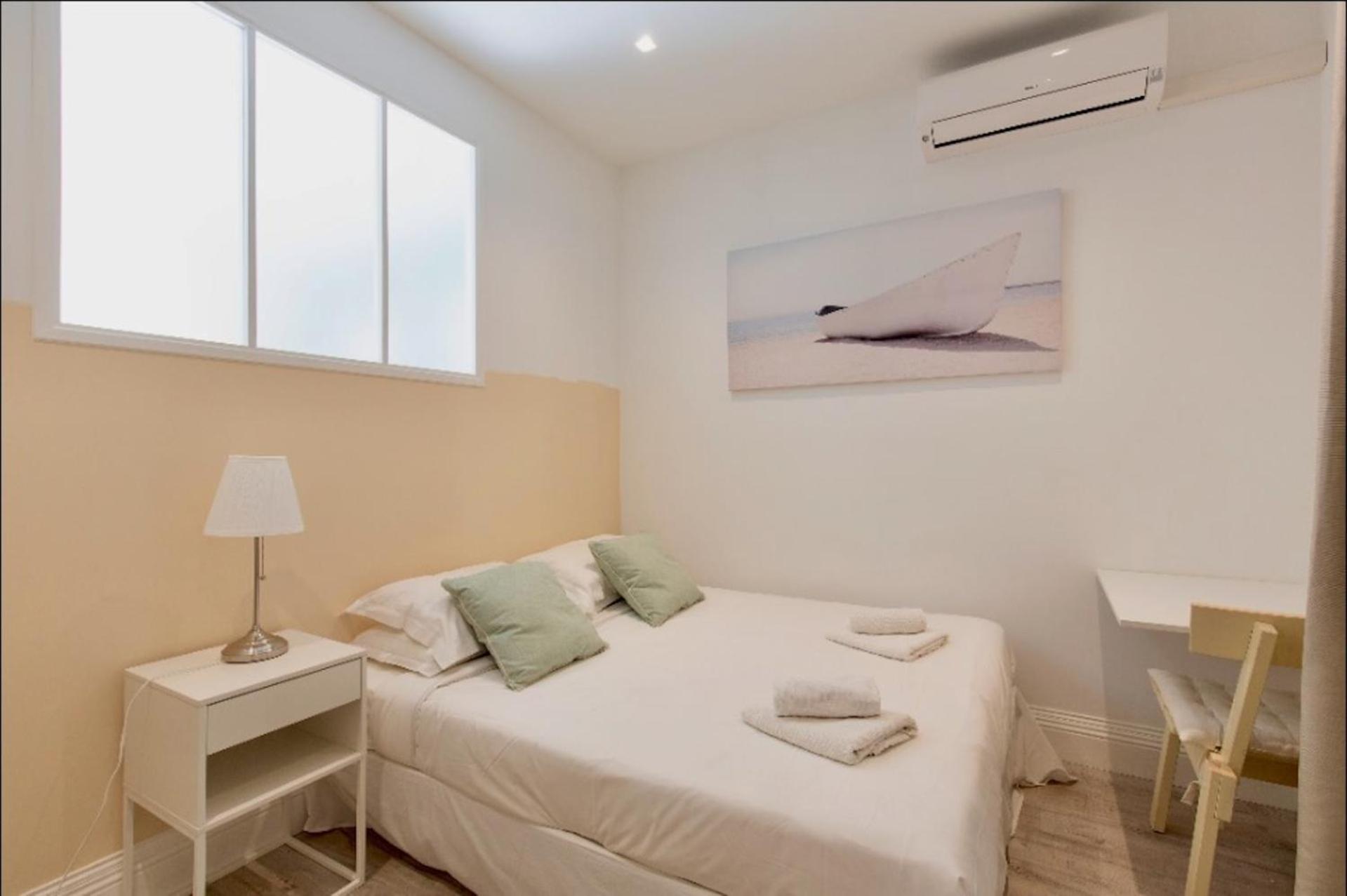 Apartment Hut * Oasis With Private Patio 10 Min To Palais & Beaches * Pet Friendly